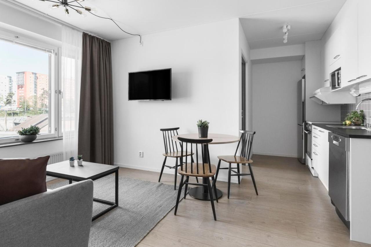 Forenom Hotel Flemingsberg - 10Min From Aelvsjoe Huddinge Εξωτερικό φωτογραφία