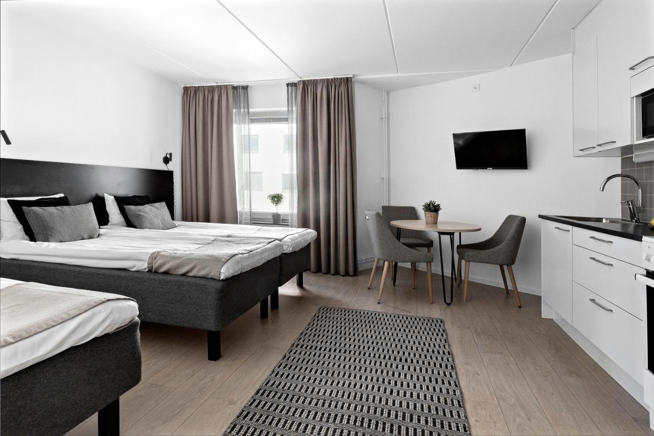 Forenom Hotel Flemingsberg - 10Min From Aelvsjoe Huddinge Δωμάτιο φωτογραφία