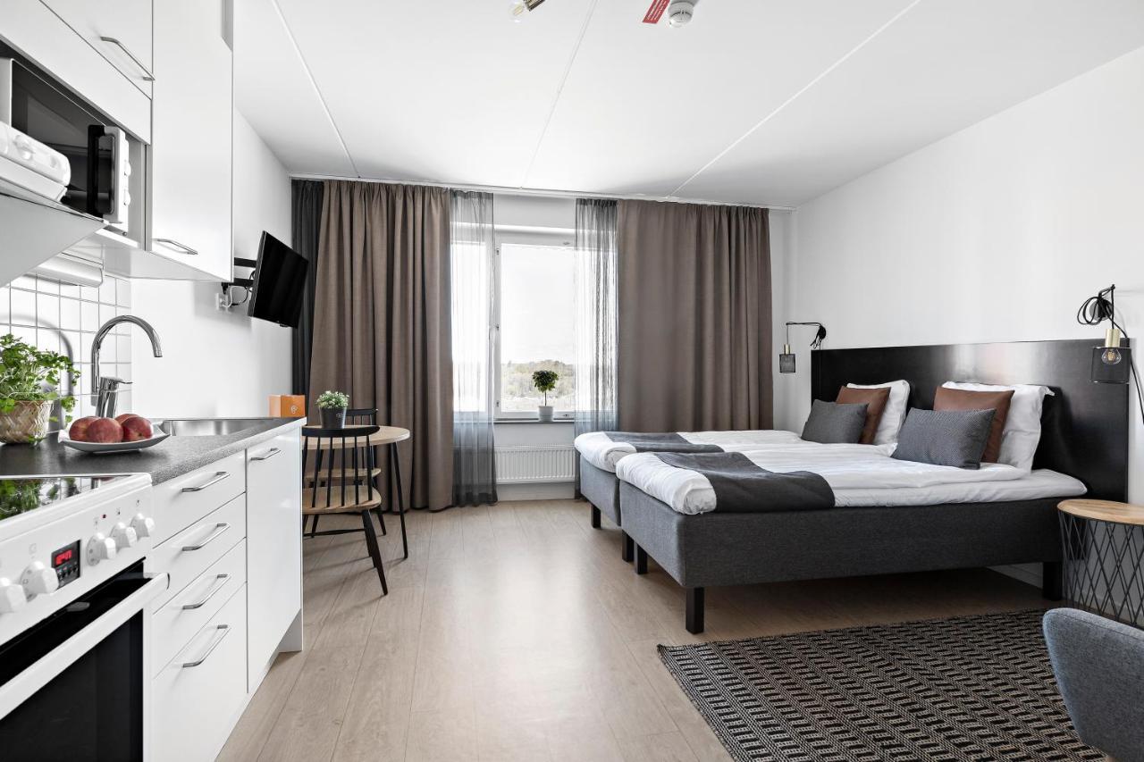 Forenom Hotel Flemingsberg - 10Min From Aelvsjoe Huddinge Εξωτερικό φωτογραφία