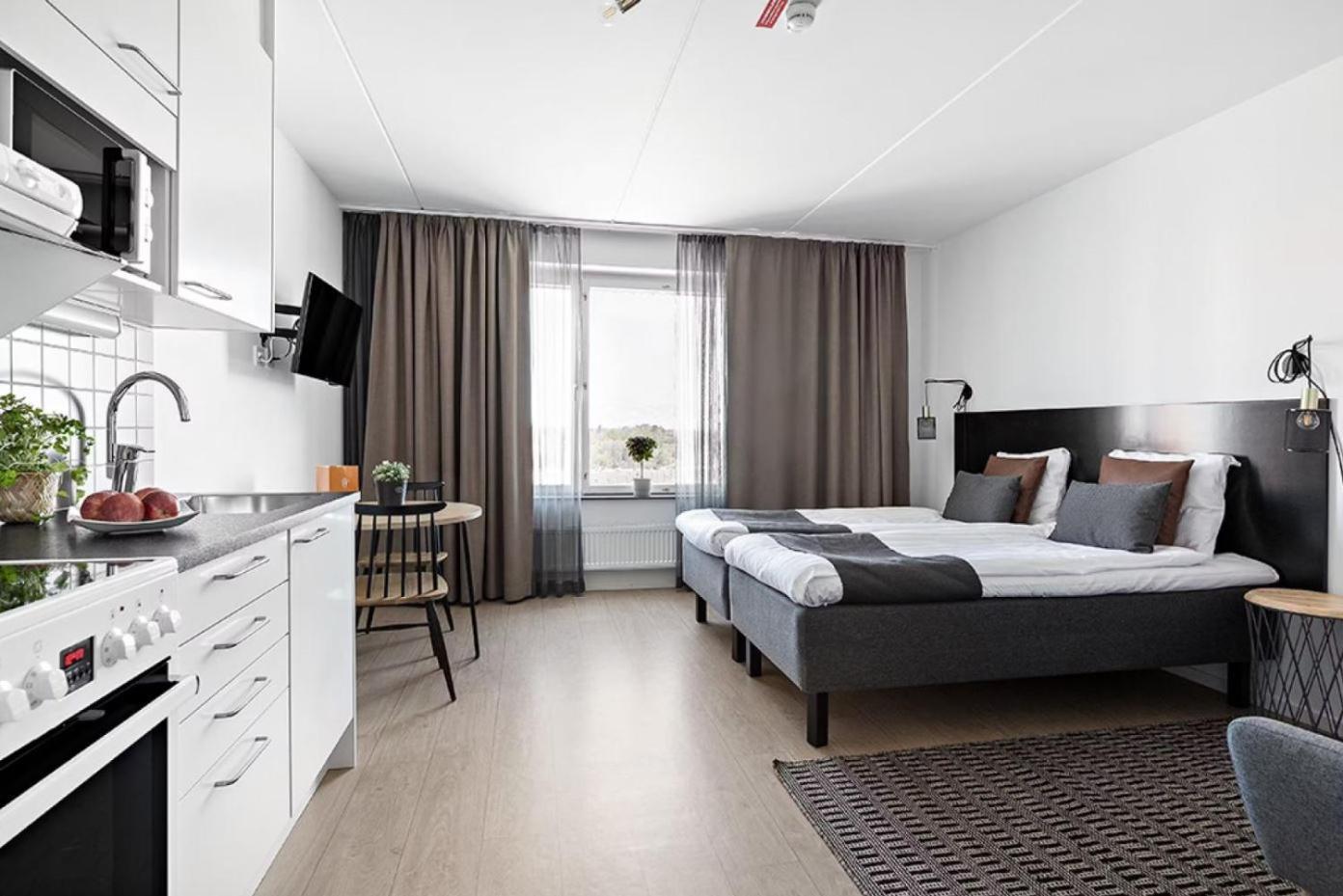 Forenom Hotel Flemingsberg - 10Min From Aelvsjoe Huddinge Εξωτερικό φωτογραφία