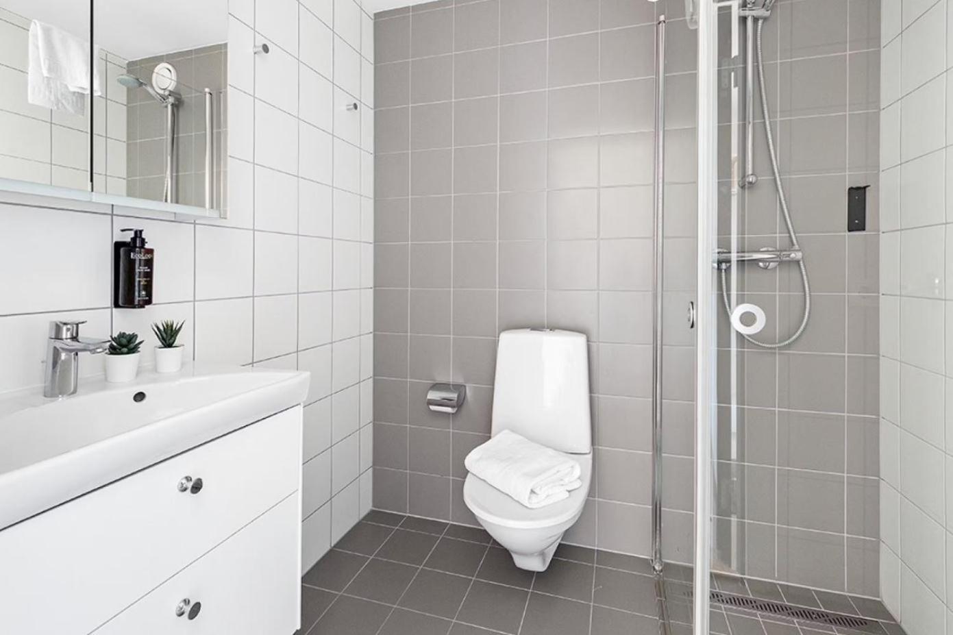 Forenom Hotel Flemingsberg - 10Min From Aelvsjoe Huddinge Εξωτερικό φωτογραφία