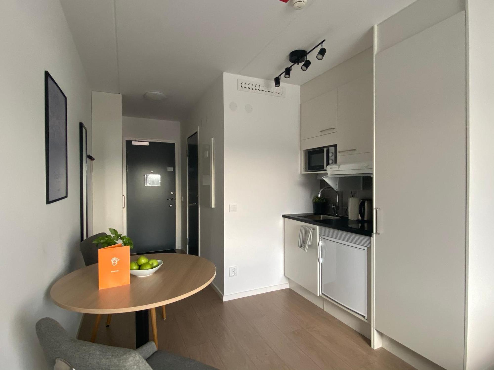 Forenom Hotel Flemingsberg - 10Min From Aelvsjoe Huddinge Εξωτερικό φωτογραφία